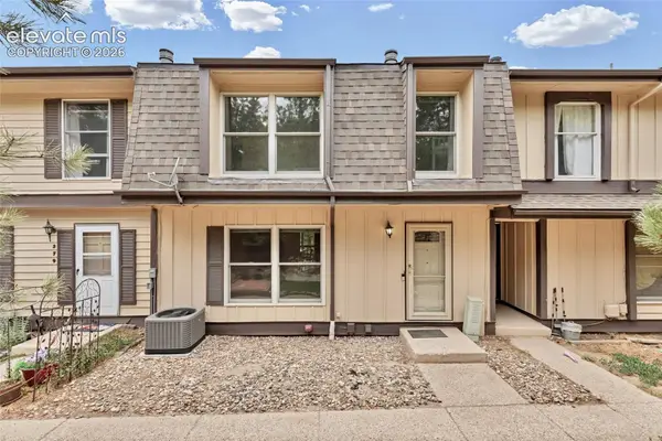 381 Raspberry Lane, Monument, CO 80132