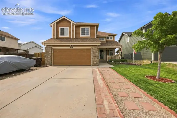 934 Square Dance Lane, Fountain, CO 80817