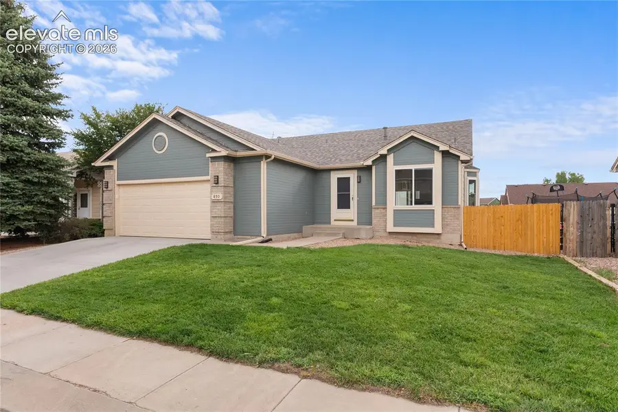 890 N Candlestar Loop, Fountain, CO 80817 - #3