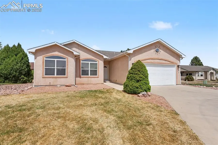 219 E Linden Avenue, Pueblo, CO 81007 - #2