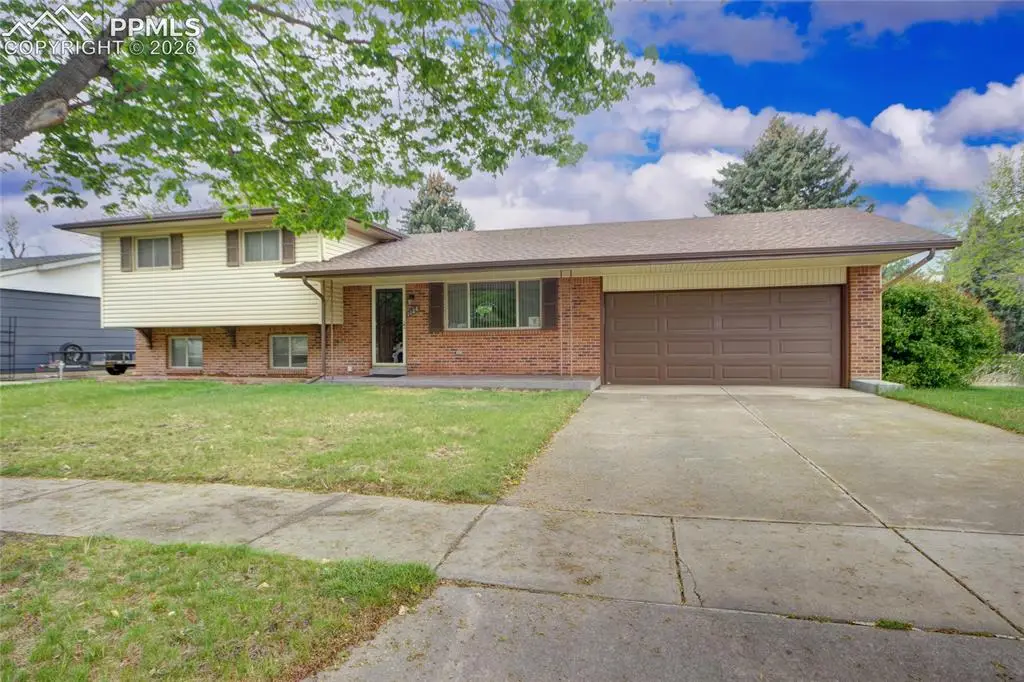 1126 Moffat Circle, Colorado Springs, CO 80915 - #1