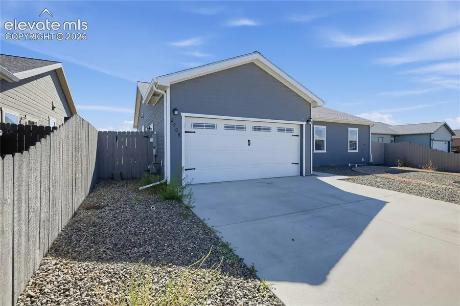 2908 W 6th Street, Alamosa, CO 81101 - #3