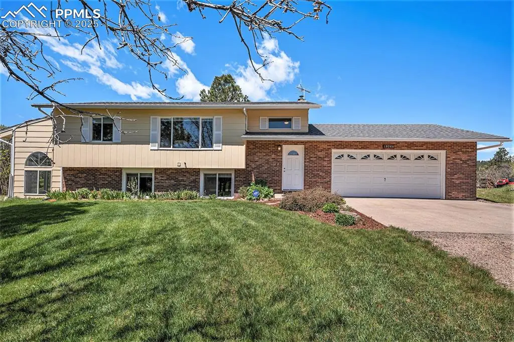 19260 Spring Valley Road, Monument, CO 80132 - #1