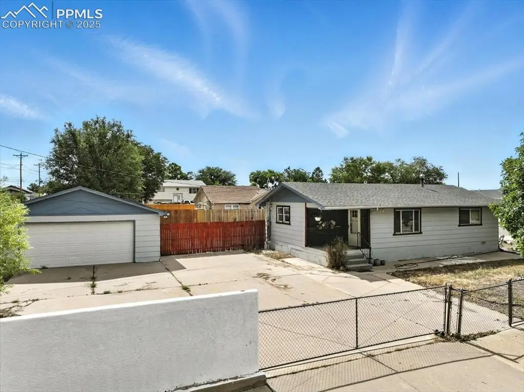 2402 W 17th Street, Pueblo, CO 81003 - #1
