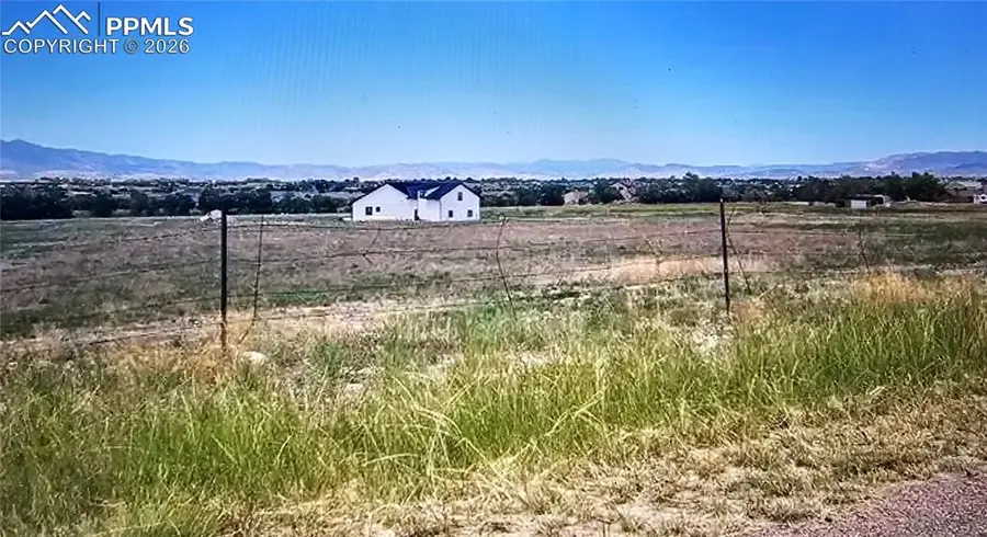 35 Top Rail Trail, Penrose, CO 81240 - #3