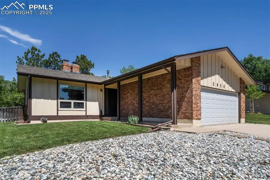 2928 Nevermind Lane, Colorado Springs, CO 80917 - Image #2