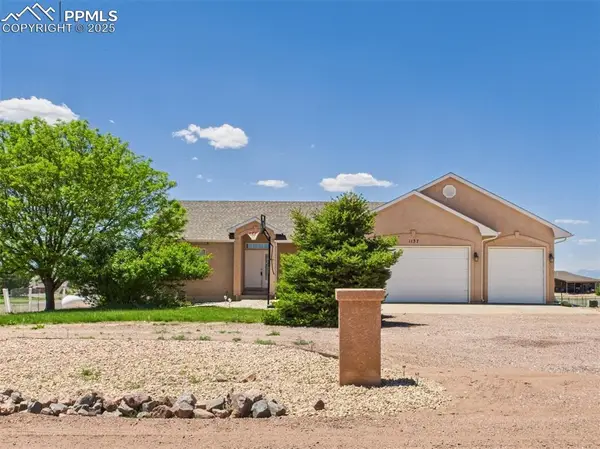 1137 S Montclair Drive, Pueblo, CO 81007