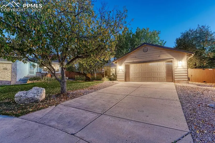 540 Snowy Owl Place, Highlands Ranch, CO 80126 - Image #3