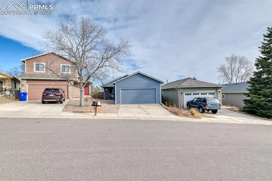 5575 Jennifer Lane, Colorado Springs, CO 80917 - Image #2