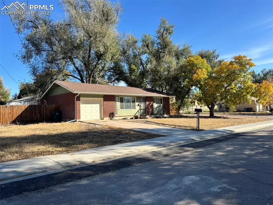 116 Dartmouth Street, Colorado Springs, CO 80911 - #3