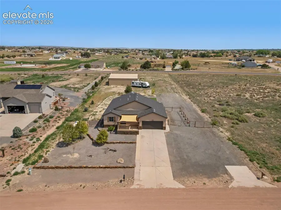 1073 W Mescalero Drive, Pueblo, CO 81007 - #2