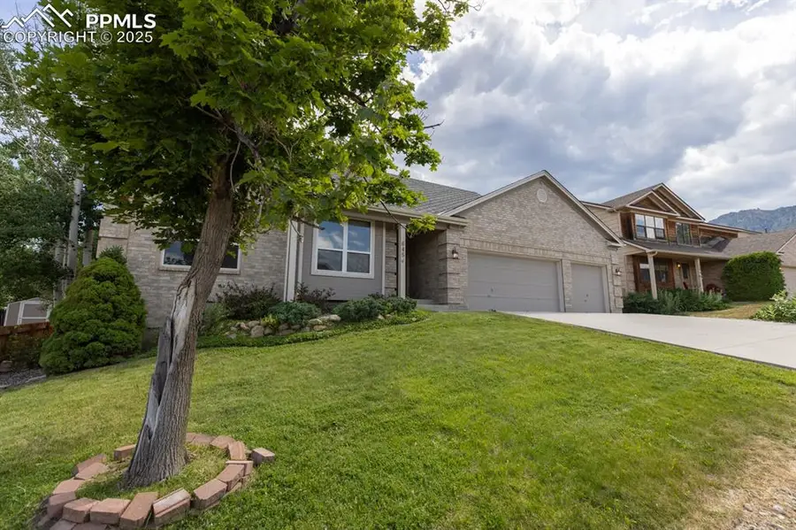 645 Robinglen Court, Colorado Springs, CO 80906 - Image #3