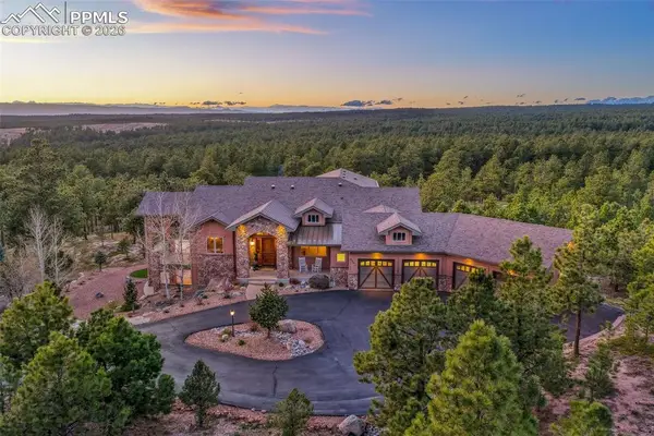 4740 Foxchase Way, Colorado Springs, CO 80908