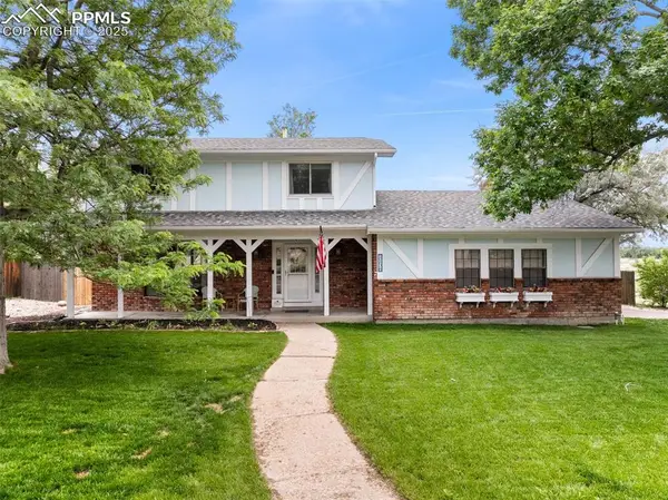 1138 Bluestem Boulevard, Pueblo, CO 81001