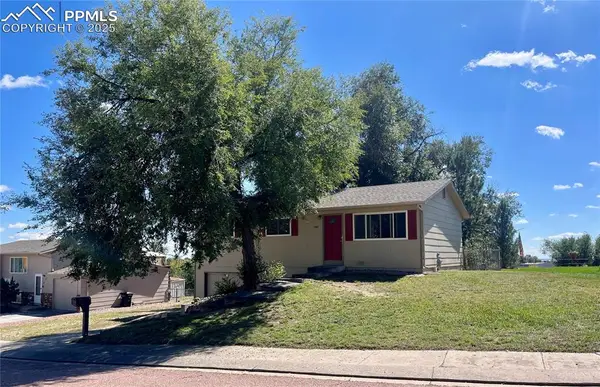 1265 Chiricahua Drive, Colorado Springs, CO 80915