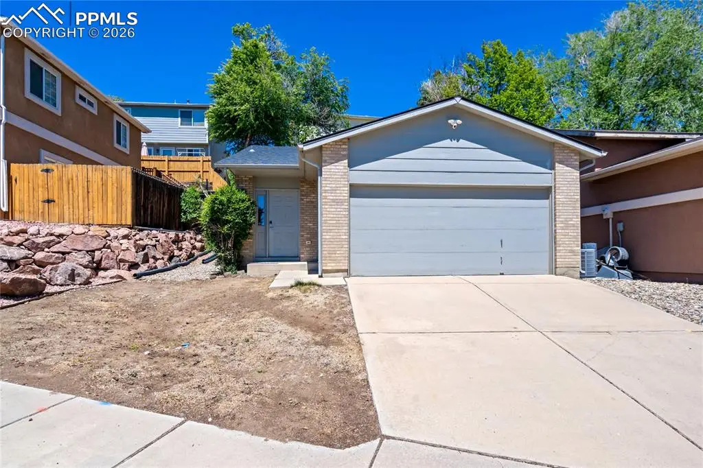 2660 Christopher Terrace, Colorado Springs, CO 80907 - #1