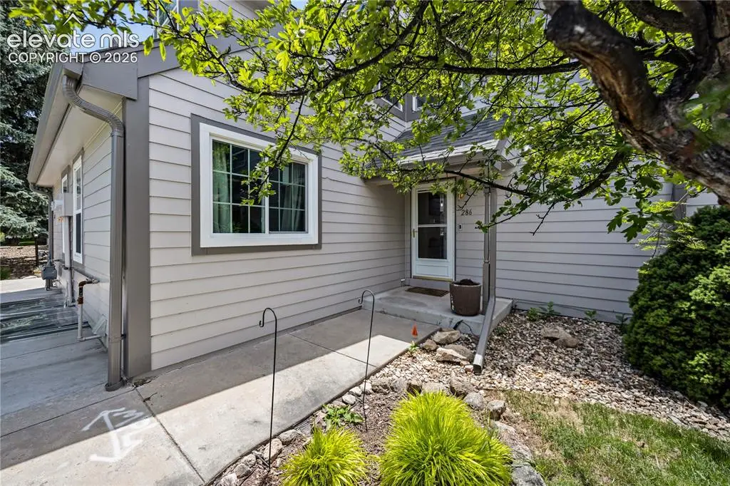 286 Cobblestone Drive, Colorado Springs, CO 80906 - #1