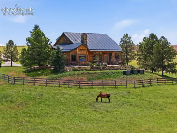 10 Bozeman Trail, Franktown, CO 80116