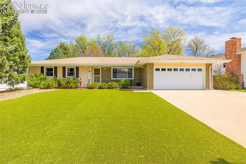 6461 W Wicklow Circle, Colorado Springs, CO 80918 - #1