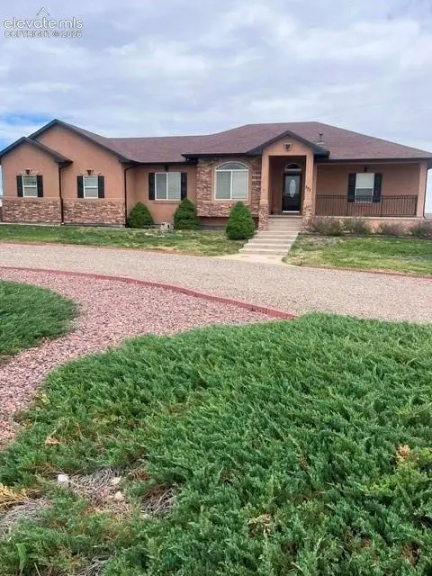 777 E Woodleaf Drive, Pueblo, CO 81007 - #1