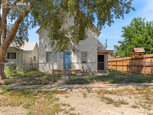 805 E 7th Street, Pueblo, CO 81001