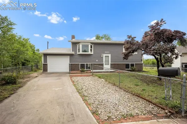 2201 Sonoma Drive, Colorado Springs, CO 80910