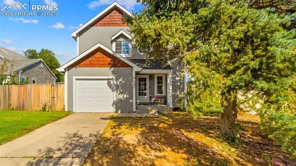 3407 Foxridge Drive, Colorado Springs, CO 80916