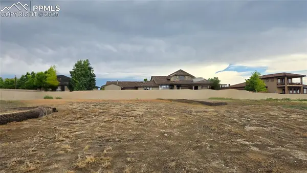 5616 Bellagio Way, Pueblo, CO 81005