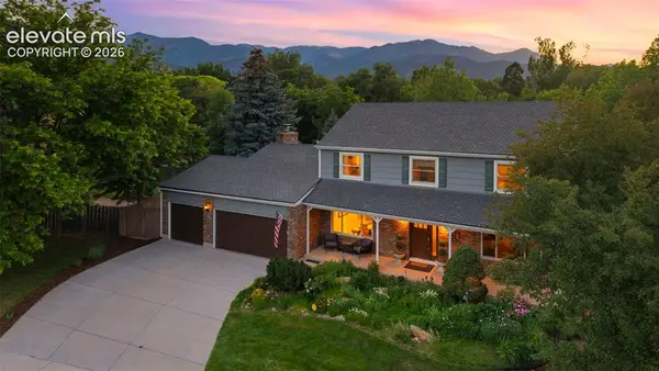 216 W Cheyenne Mountain Boulevard, Colorado Springs, CO 80906