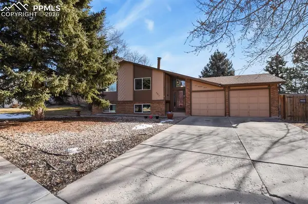 5011 N Hackamore Drive, Colorado Springs, CO 80918