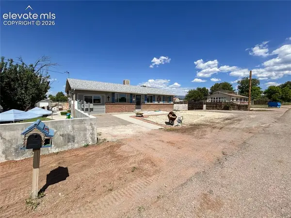 373 G Street, Penrose, CO 81240