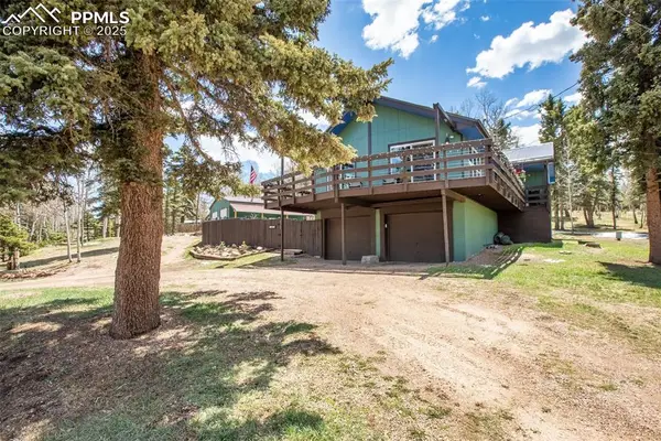 555 Elfin Glen Drive, Divide, CO 80814