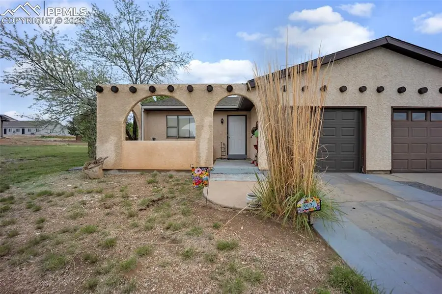 992 S Elbow Drive, Pueblo West, CO 81007 - #3