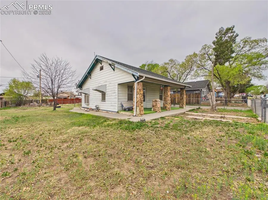 1710 E 11th Street, Pueblo, CO 81001 - #2