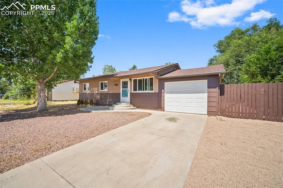 323 Mount View Lane, Fountain, CO 80817 - #2