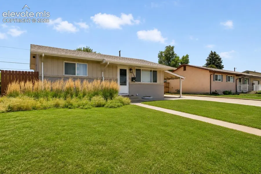 3506 Lancaster Drive, Pueblo, CO 81005 - #2