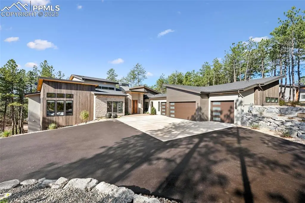 300 Grandwood Drive, Monument, CO 80132 - Image #1