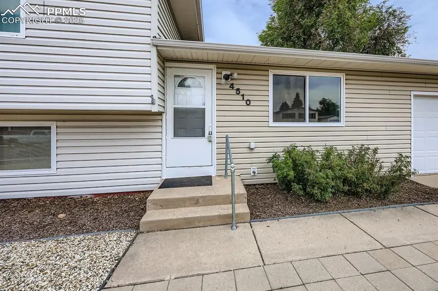 4510 S Anjelina Circle, Colorado Springs, CO 80916 - Image #3
