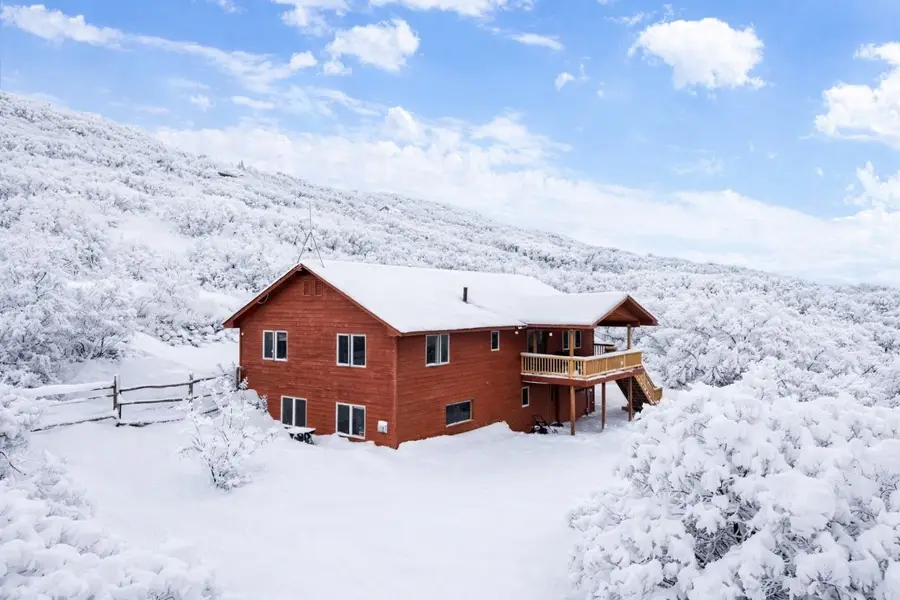 42485 Deerfoot Lane, Steamboat Springs, CO 80487 - Image #2