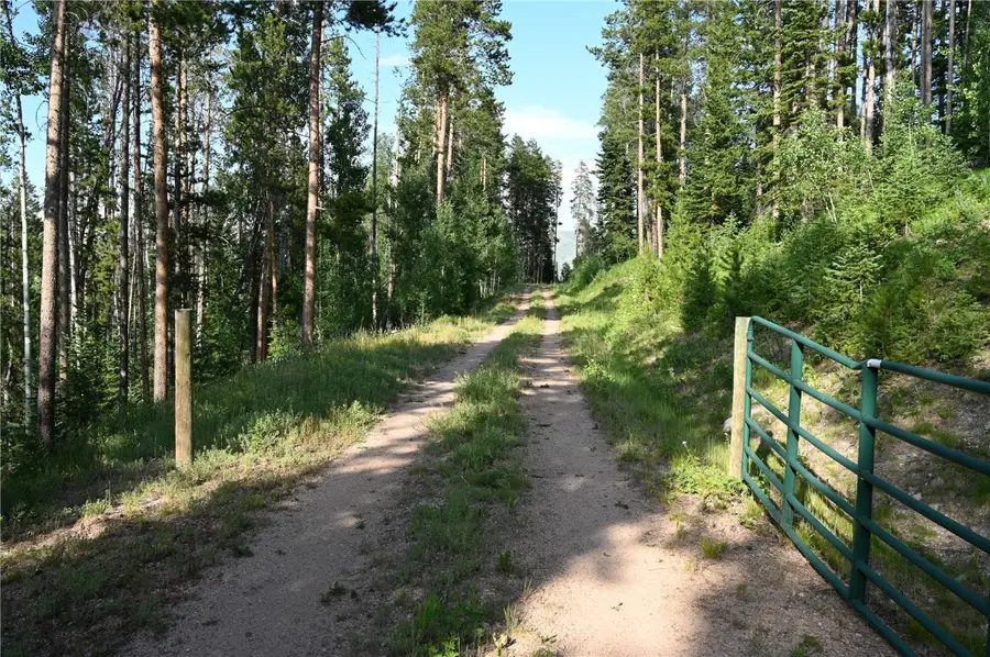 21525 Green Ridge Court, Oak Creek, CO 80467 - Image #2