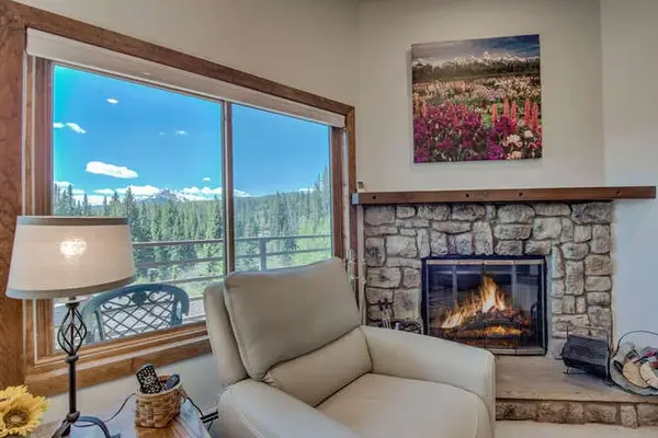 98000 Ryan Gulch Road #E-104, Silverthorne, CO 80498