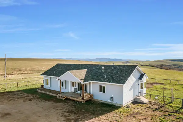 42450 Mcguire Lane, Hayden, CO 81639