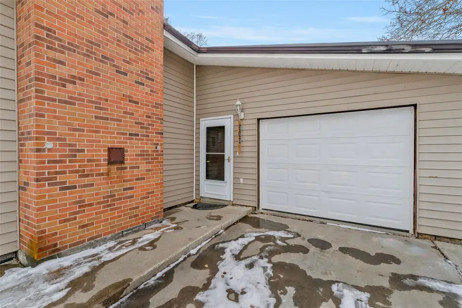 380 S Pine Street, Hayden, CO 81639 - #3