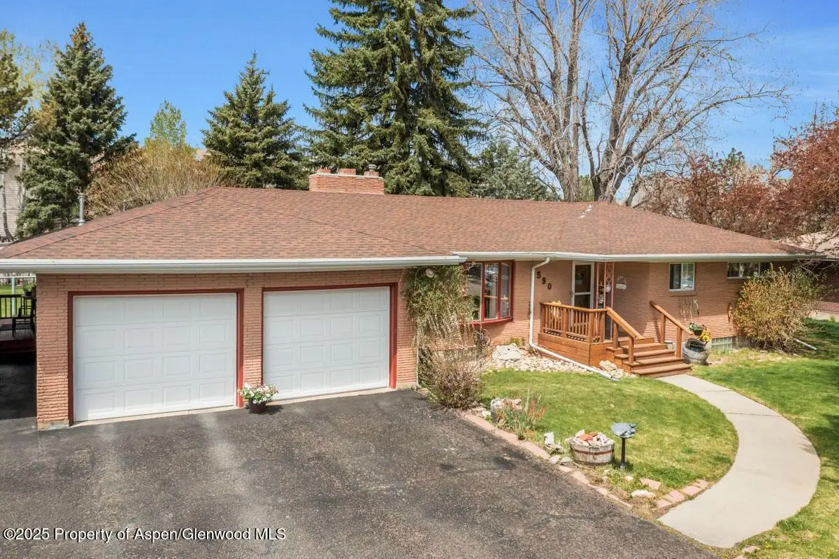 590 Steele Street, Craig, CO 81625 - #1