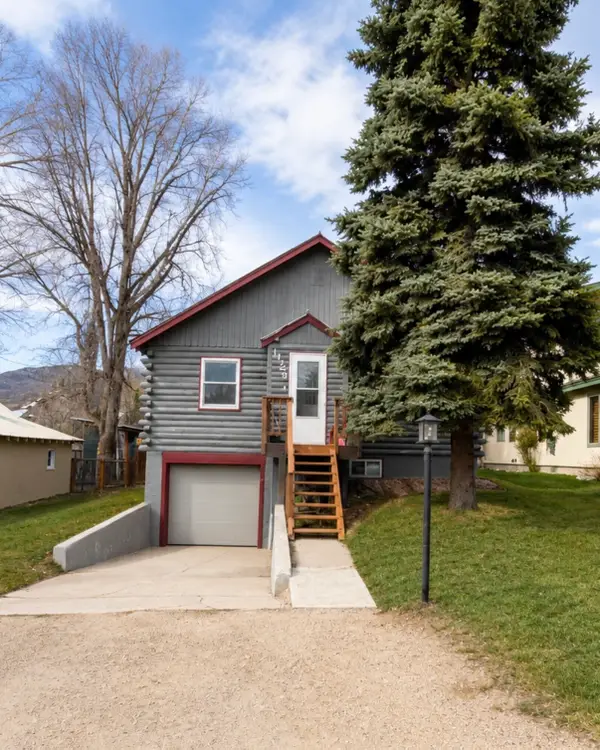 1129 Pine Street, Steamboat Springs, CO 80487