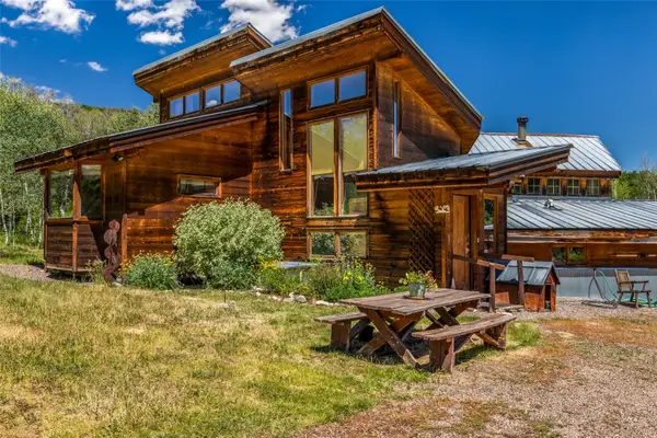 29560 Hinton Lane, Oak Creek, CO 80467