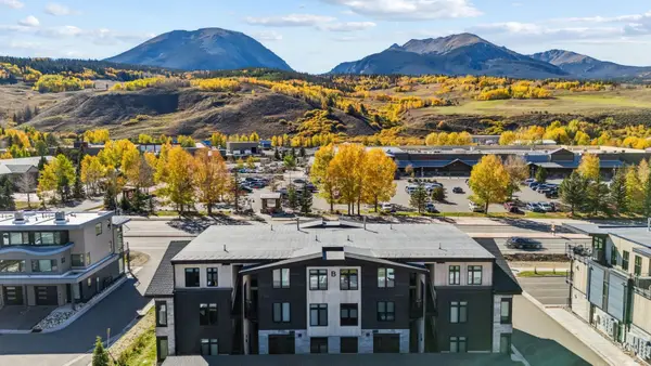 740 Blue River Parkway #B12, Silverthorne, CO 80498