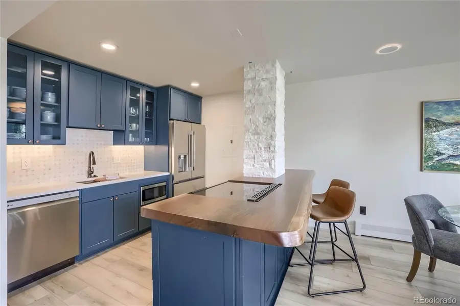 160 E La Bonte Street #303, Dillon, CO 80435 - #3
