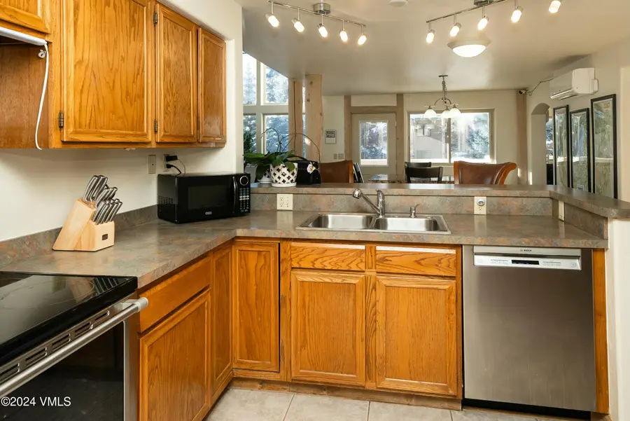 228 & 238 W Beaver Creek Boulevard #A & B, Avon, CO 81620 - Image #3
