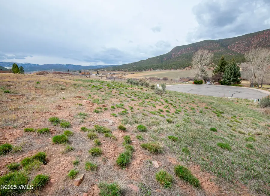 405 Red Fox Drive, Gypsum, CO 81637 - Image #2